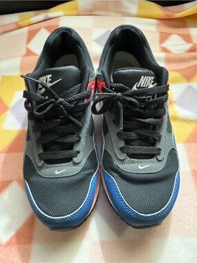 Women’s Air Max Black/Grey/Blue Low-Top Running Shoes
